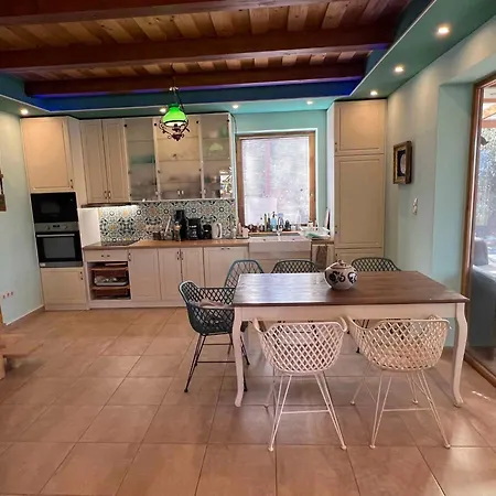 בית נופש In שיופוק